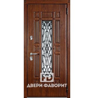 Дверь в коттедж со стеклом, ковкой и отделкой МДФ