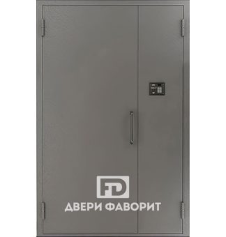 Дверь в подъезд с домофоном и ручкой скобой