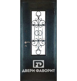 стальная дверь с кованой решеткой и стеклопакетом