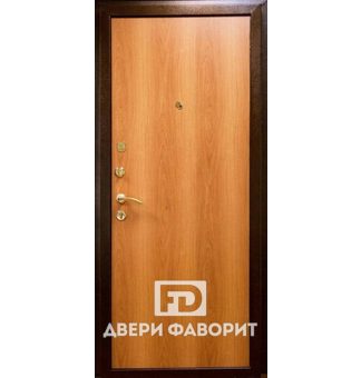 Квартирная дверь с ламинатом на внутренней стороне