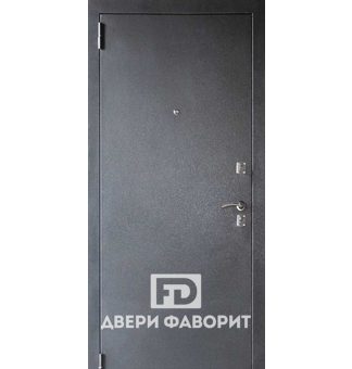 дверь в квартиру с антивандальным покрытием