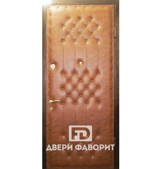 Недорогая дверь с винилискожей
