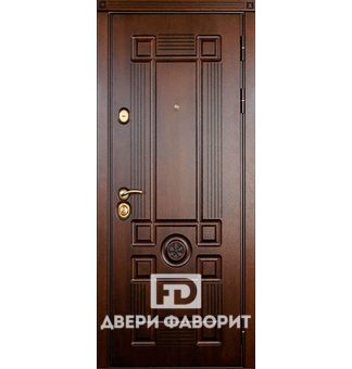 Стальная дверь с отделкой МДФ экошпон